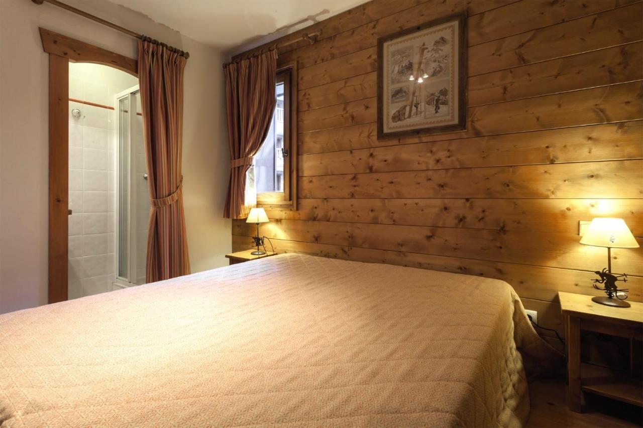 Belambra Clubs Residence Les Menuires - Le Hameau Des Airelles 圣马丁德贝尔维尔 外观 照片
