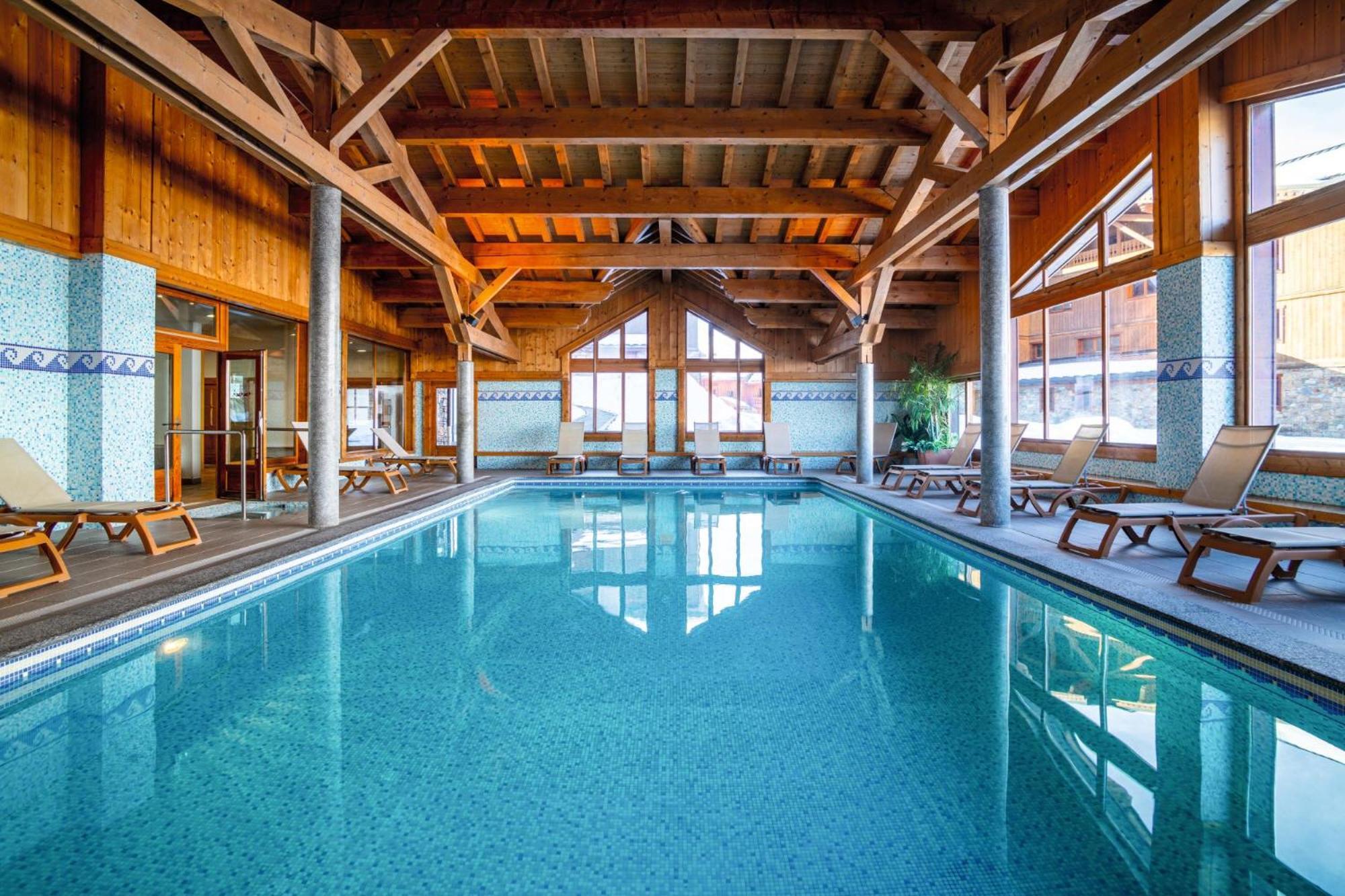 Belambra Clubs Residence Les Menuires - Le Hameau Des Airelles 圣马丁德贝尔维尔 外观 照片