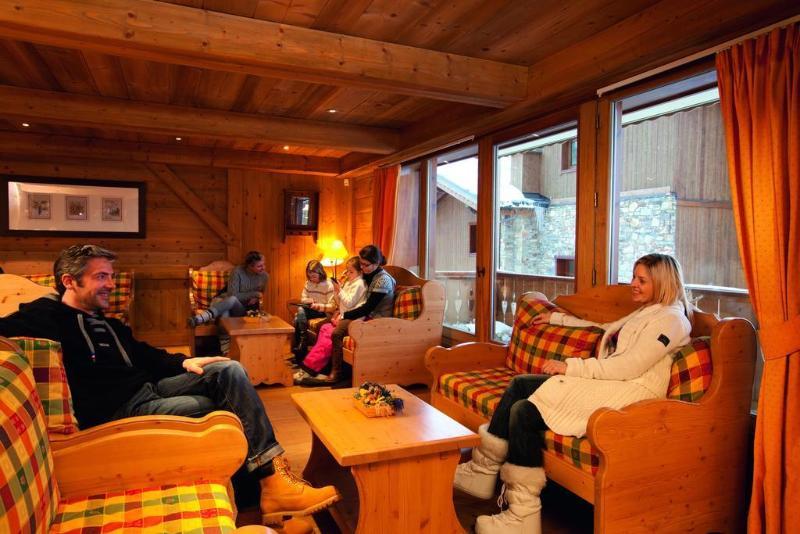 Belambra Clubs Residence Les Menuires - Le Hameau Des Airelles 圣马丁德贝尔维尔 外观 照片
